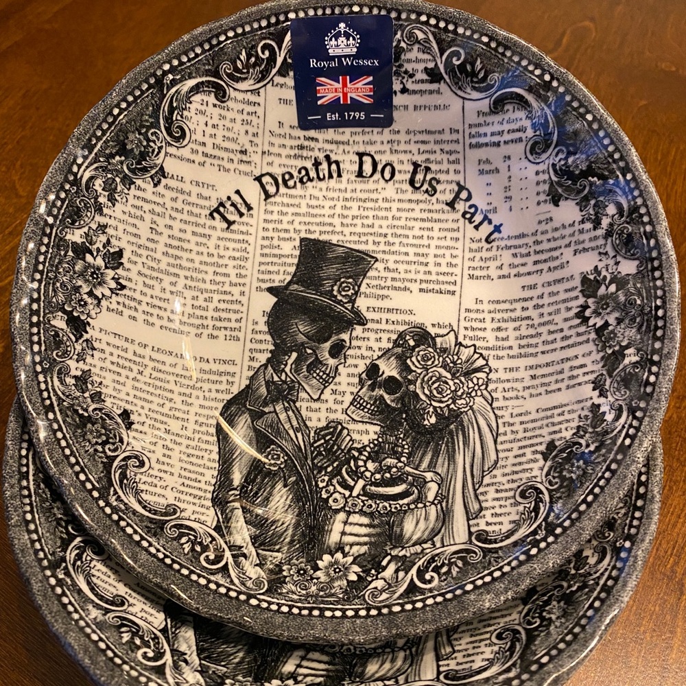 Halloween/Skeleton Bride & Groom Til Death Do Us Part 6” Bowls by Royal Wessex